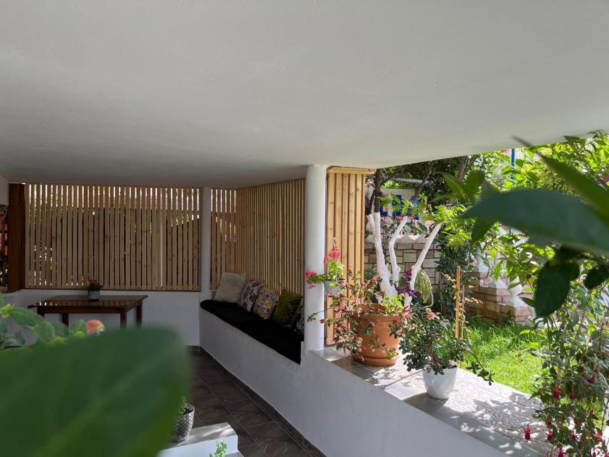 Vila Laura Pasha Villa คซามิล ภายนอก รูปภาพ