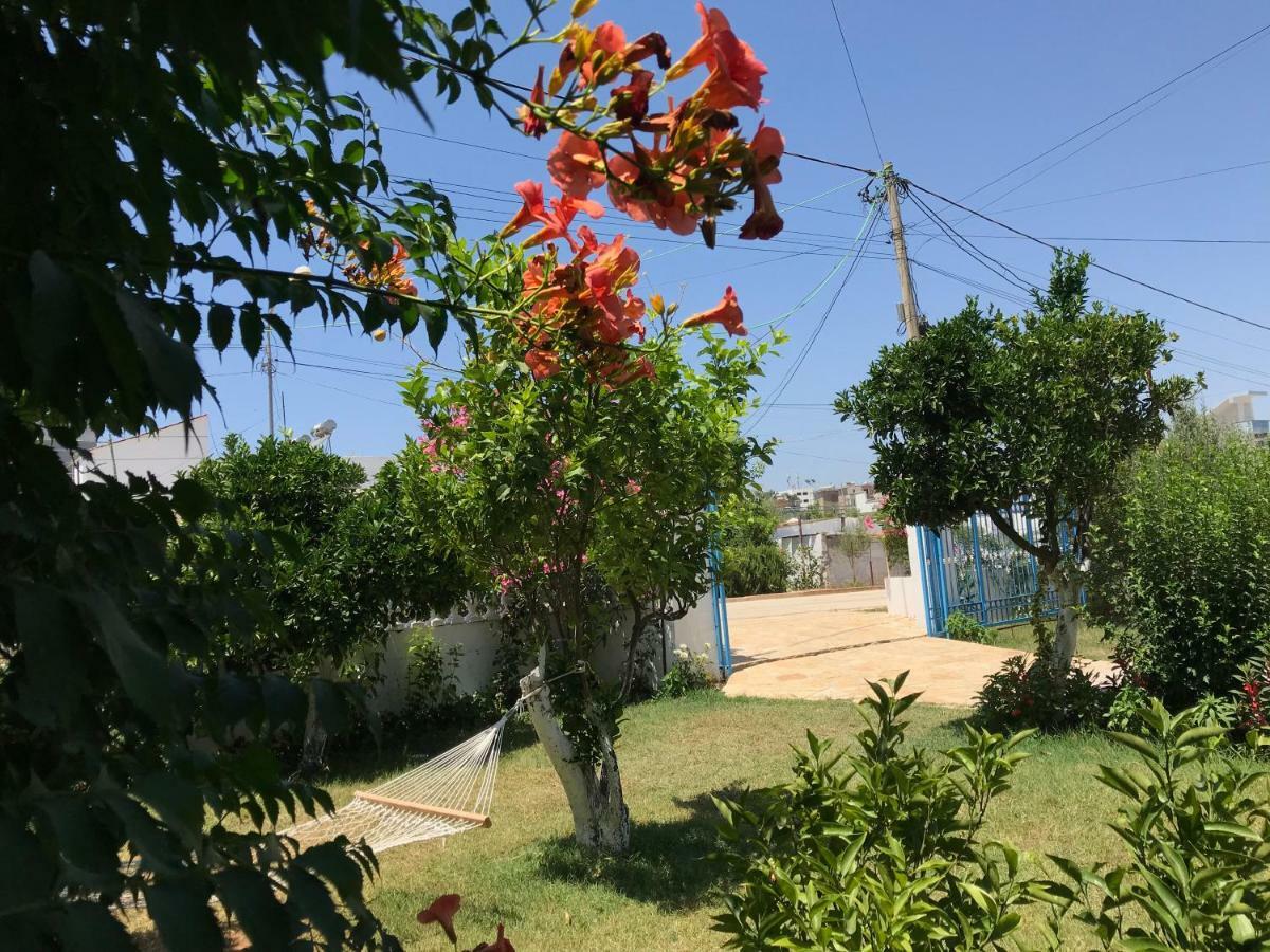 Vila Laura Pasha Villa คซามิล ภายนอก รูปภาพ